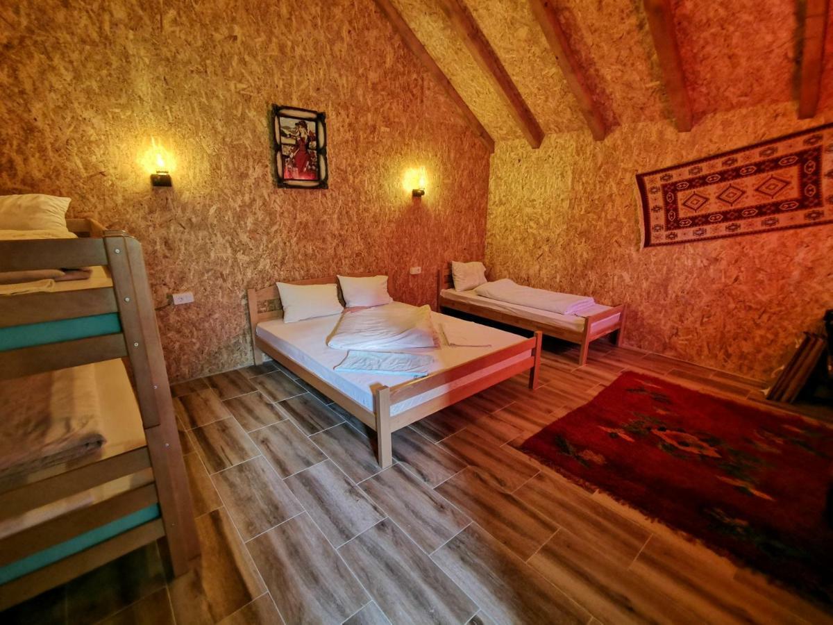 Eko Katun Rosi - Old Tower Otel Gusinje Dış mekan fotoğraf