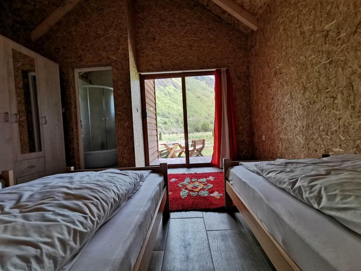 Eko Katun Rosi - Old Tower Otel Gusinje Dış mekan fotoğraf